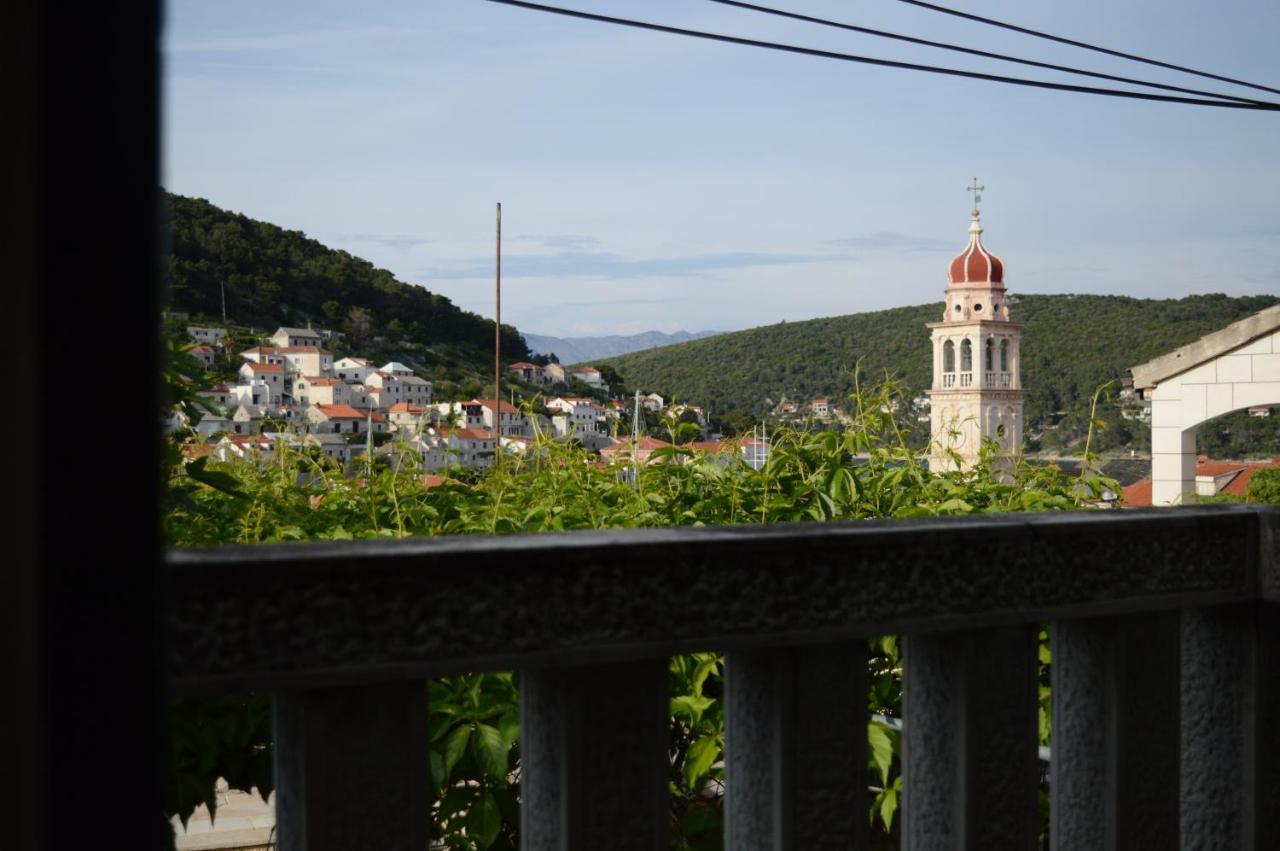 Visilo Stone House Villa Pucisca Buitenkant foto