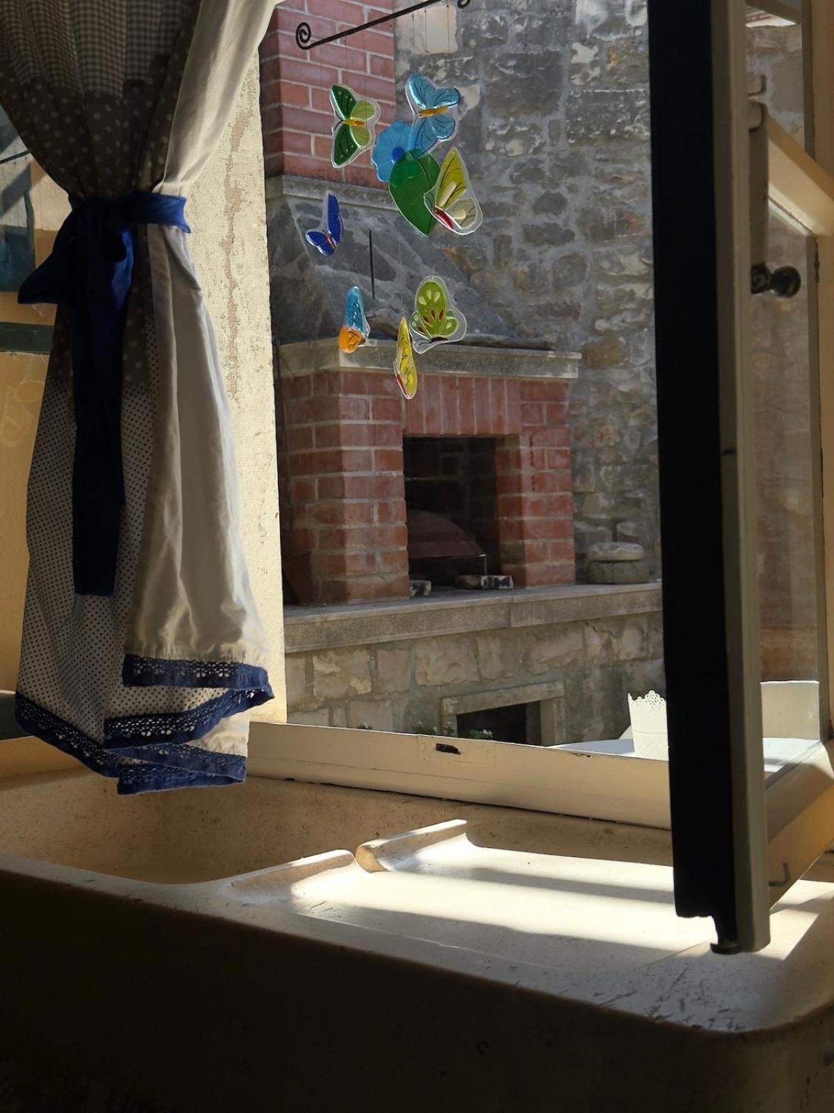 Visilo Stone House Villa Pucisca Buitenkant foto